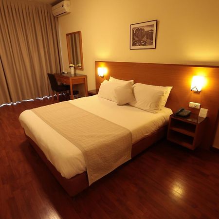 Monteverde Hotel Beit Mery Ngoại thất bức ảnh