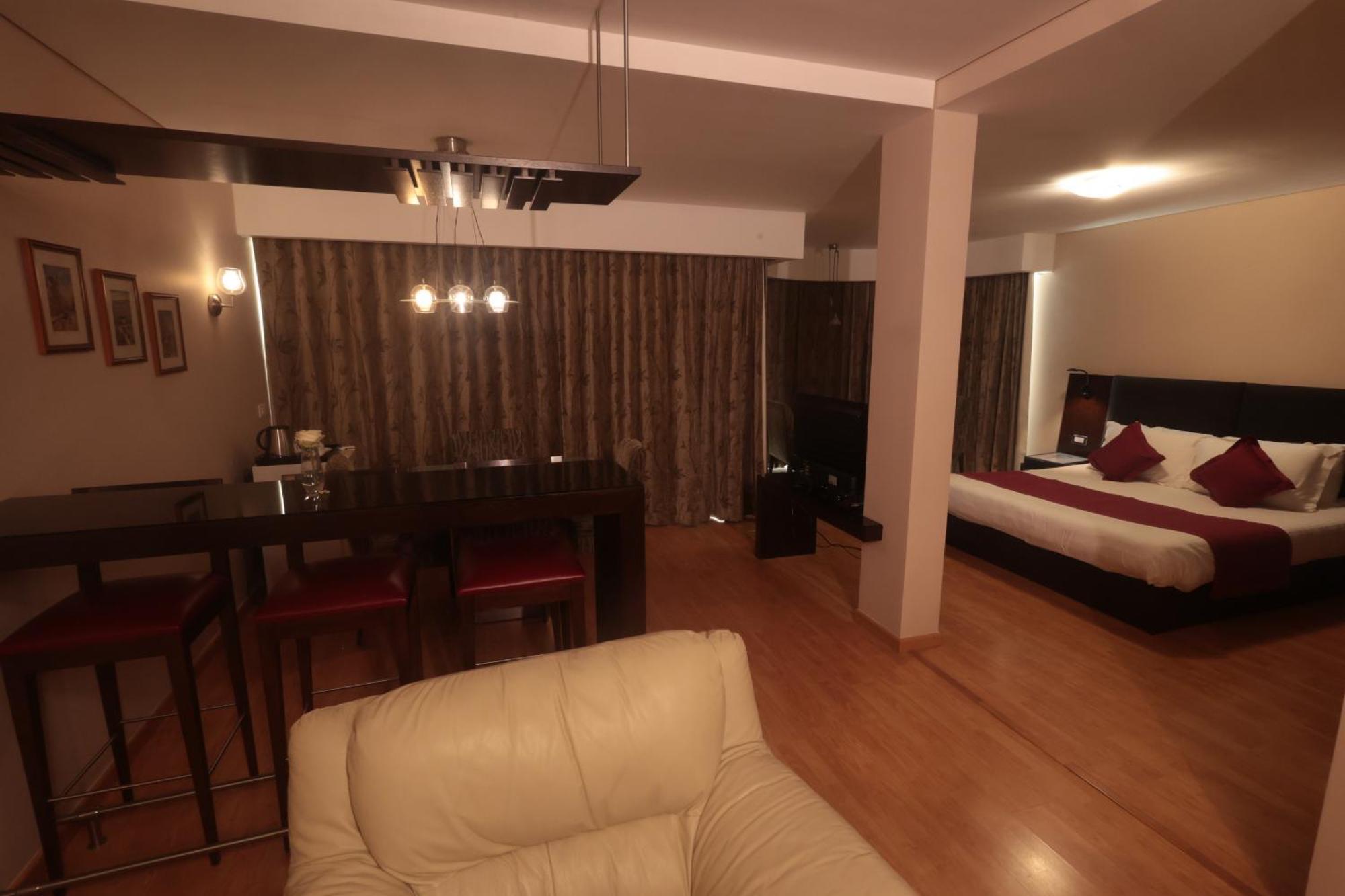 Monteverde Hotel Beit Mery Ngoại thất bức ảnh
