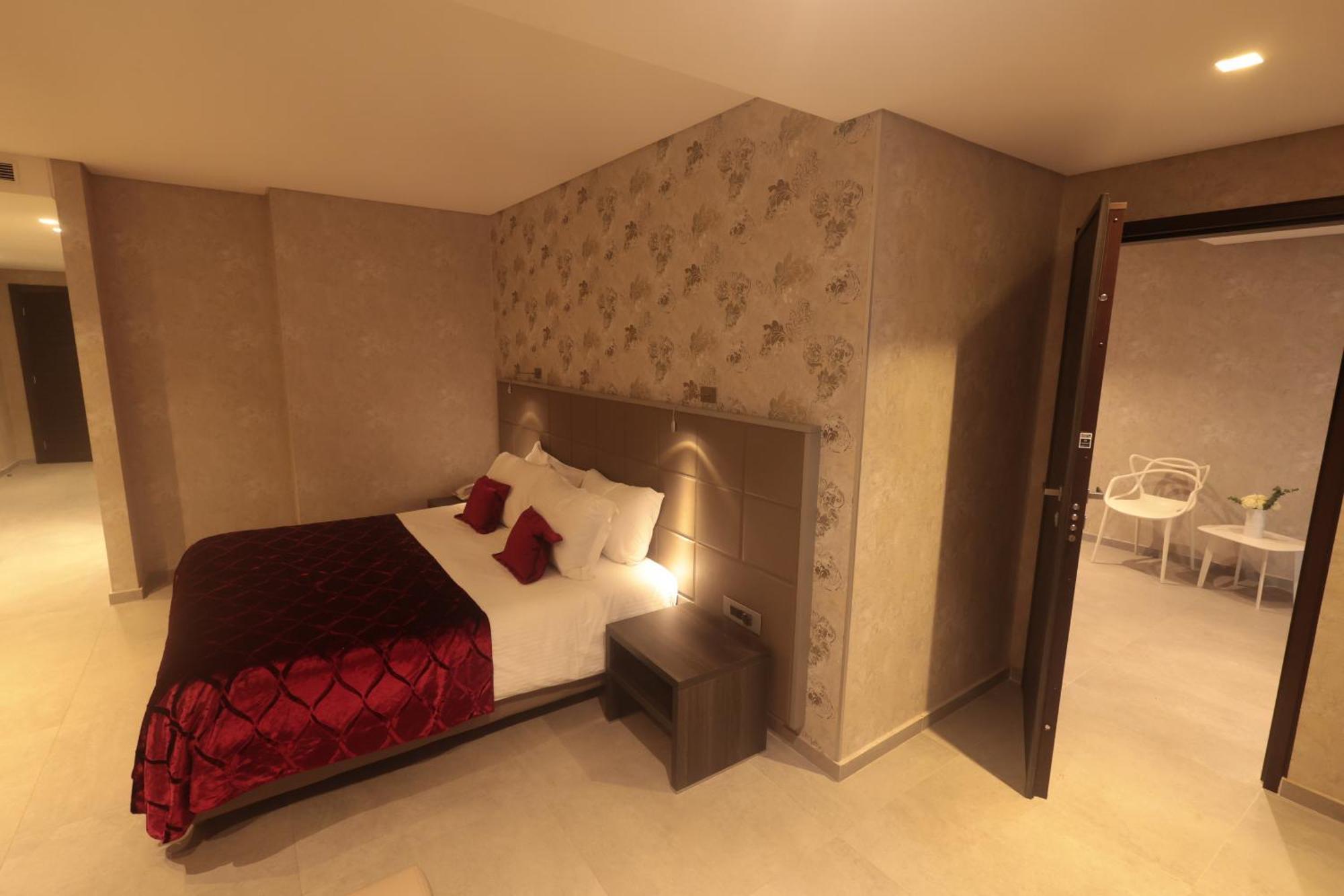 Monteverde Hotel Beit Mery Ngoại thất bức ảnh